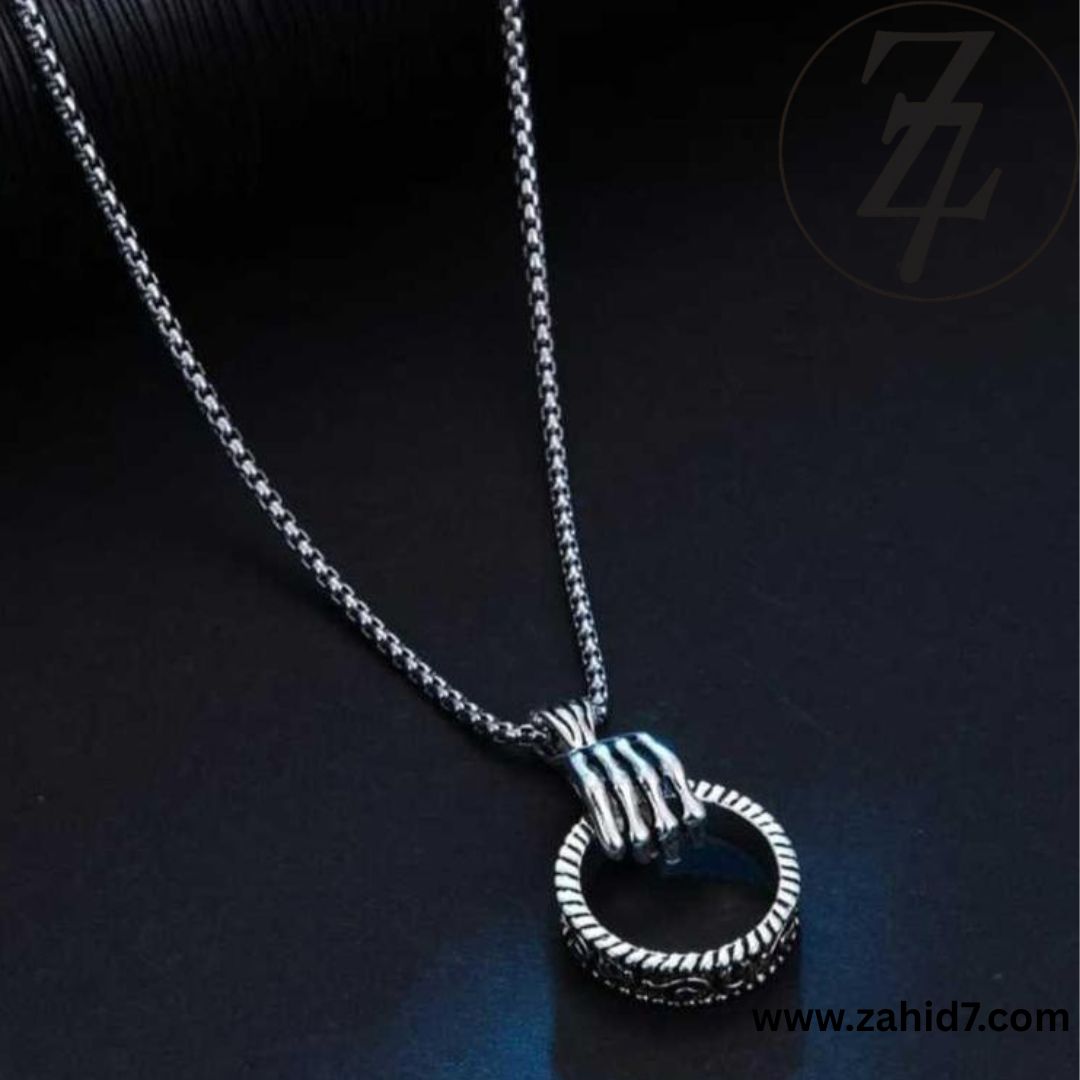 Elegant Ring Shaped Pendant Free Delivery